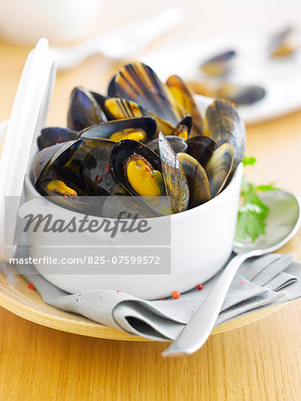 Mussels with chili pepper