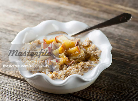 Oats with butter, milk and fruit