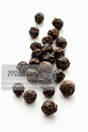 Black peppercorns (close-up)