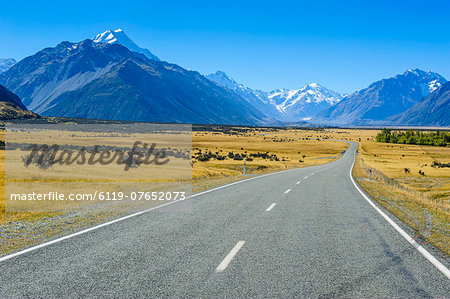 Road leading to Mount Cook National Park, South Island, New Zealand, Pacific Road leading to Mount Cook National Park, South Island, New Zealand, Pacific
