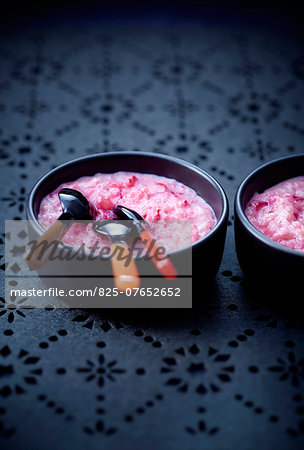 Pink rice pudding