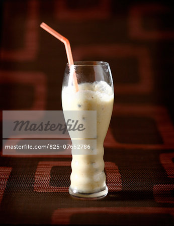 Vanilla-flavored pineapple and passionfruit smoothie Vanilla-flavored pineapple and passionfruit smoothie