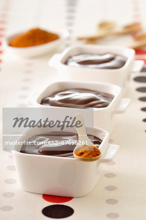 Chocolate cream dessert with Espelette pepper