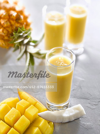 Mango-pineapple-coconut smoothies Mango-pineapple-coconut smoothies