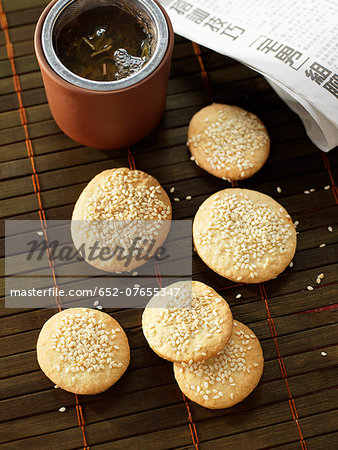 Sesame cookies