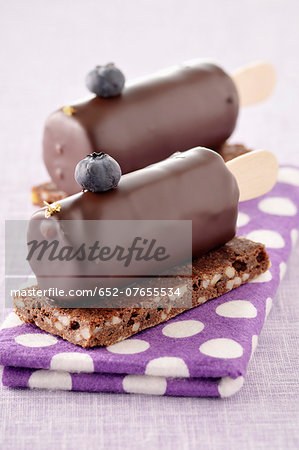 Chocolate ice cream bar desserts Chocolate ice cream bar desserts