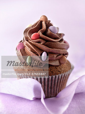 Chocolate and Smarties cupcakes Chocolate and Smarties cupcakes