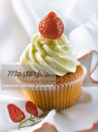 Lime and strawberry cupcake