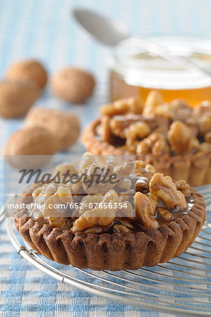 Walnut and honey tartlets