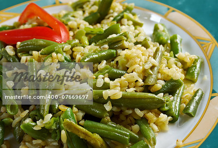 Green beans salad with Cheese and bulgur