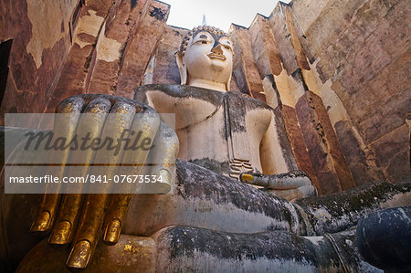 Wat Si Chum, Sukhothai Historical Park, UNESCO World Heritage Site, Sukhothai, Thailand, Southeast Asia, Asia