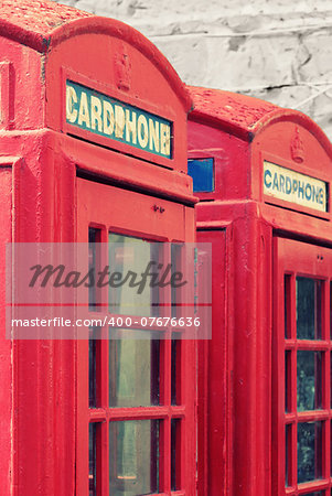 Photo of red traditional telephone box