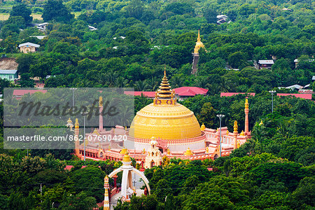 South East Asia, Myanmar, Mandalay, Sagaing, Shwezigon pagoda