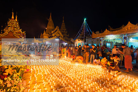 South East Asia, Myanmar, Bagan, Shwezigon Paya, festival of light