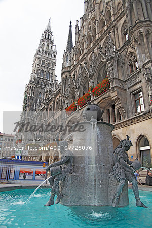 Marienplatz Munich, I enjoy the old architecture with the purchase of brand-name market and beer bar.