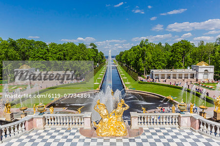 The Grand Cascade of Peterhof, Peter the Great's Palace, St. Petersburg, Russia, Europe
