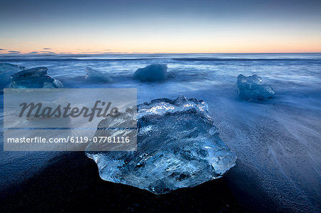 Jokulsa Beach at sunrise, on the edge of the Vatnajokull National Park, South Iceland, Iceland, Polar Regions