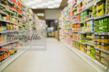 Defocussed view of grocery store aisle