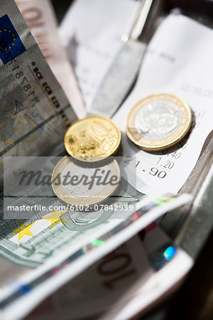 Receipt and euro money