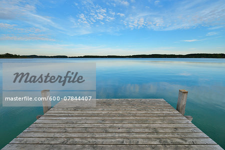 Wooden Jetty in the evening, Lake Woerthsee, Fuenfseenland, Upper Bavaria, Bavaria, Germany