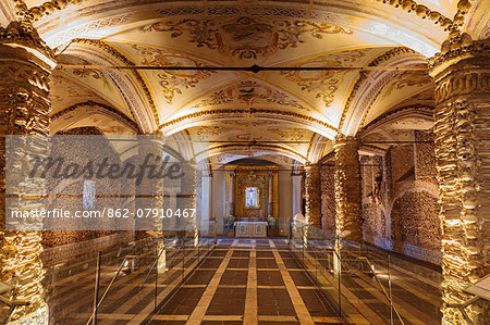 Portugal, Alentejo, Evora, Chapel of bones (Capela dos Ossos)