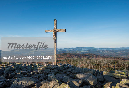 Scenic view of a mountain top (Lusen) with crucifix cross at summit, Bavarian Forest National Park, Bavaria, Germany