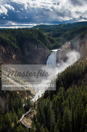 The Upper Falls in the Grand Canyon of Yellowstone in the Yellowstone National Park, UNESCO World Heritage Site, Wyoming, United States of America, North America