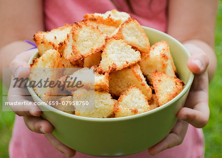 Coconut macaroons