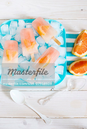 Grapefruit ice lollies