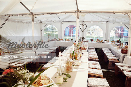 Wedding reception in tent