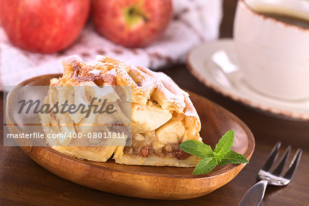 Apple Strudel with Raisins