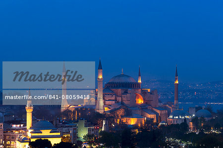 The Blue Mosque (Sultanahmet Camii) (Sultan Ahmet Mosque), (Sultan Ahmed Mosque), UNESCO World Heritage Site, Istanbul, Turkey, Europe