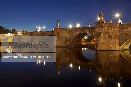 Old Bridge over Main River (Alte Mainbrucke), Wurzburg, Franconia, Bavaria, Germany, Euruope