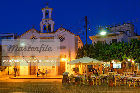 Town square, Mochos, Crete, Greece, Europe