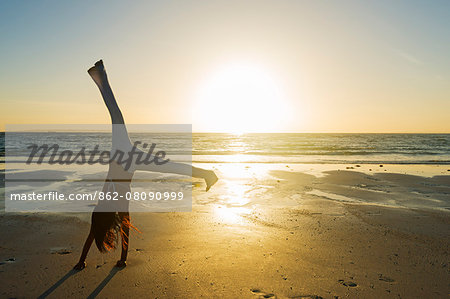 South East Asia, Philippines, The Visayas, Cebu, Bantayan Island, Sugar Beach (MR) South East Asia, Philippines, The Visayas, Cebu, Bantayan Island, Sugar Beach (MR)