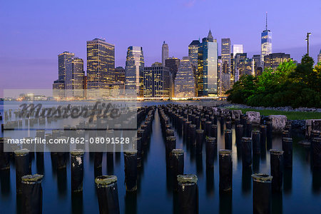 USA, New York, Brooklyn, view from Brooklyn to Manhattan in the morning USA, New York, Brooklyn, view from Brooklyn to Manhattan in the morning