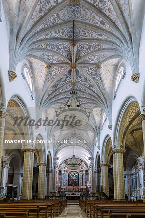 The Manueline and Portuguese baroque cathedral church of Our Lady of the Assumption (Nossa Senhora da Assuncao), Elvas, UNESCO World Heritage Site, Alentejo, Portugal, Europe