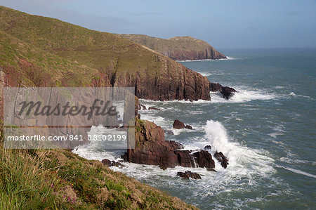 View to Old Castle Head, near Manorbier, Pembrokeshire Coast National Park, Pembrokeshire, Wales, United Kingdom, Europe View to Old Castle Head, near Manorbier, Pembrokeshire Coast National Park, Pembrokeshire, Wales, United Kingdom, Europe
