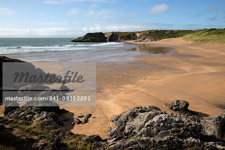 Broad Haven beach, near Stackpole, Pembrokeshire Coast National Park, Pembrokeshire, Wales, United Kingdom, Europe