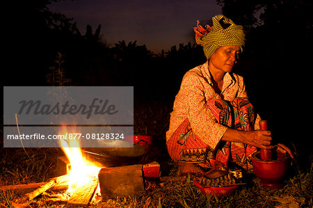 Camdodia, Ratanakiri Province, Kachon village, Kheang Leang cooking