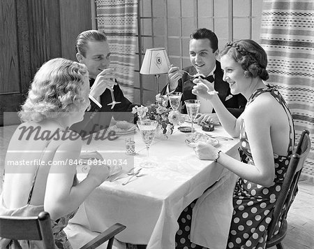 1930s TWO COUPLES FORMAL DINNER PARTY