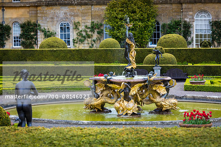 Italian Garden at Blenheim Palace, Woodstock, Oxfordshire, England, United Kingdom