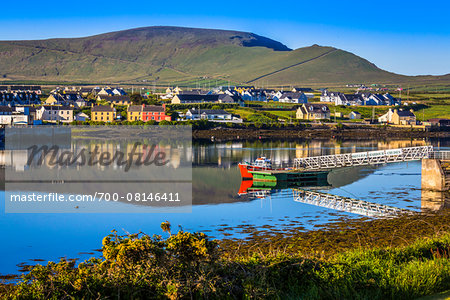 Scenic view of harbour and waterfront, Portmagee, along the Skellig Coast on the Ring of Kerry, County Kerry, Ireland