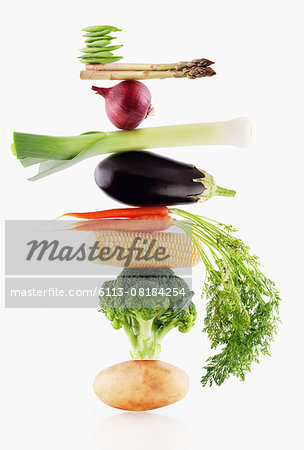 Raw vegetables balancing Raw vegetables balancing