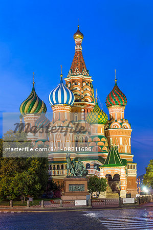 St. Basils Cathedral in Red Square, UNESCO World Heritage Site, Moscow, Russia, Europe