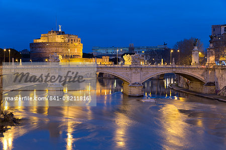 Castel Sant'Angelo and Ponte Vittorio Emanuelle II on the River Tiber at night, Rome, Lazio, Italy, Europe