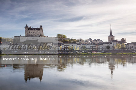 Looking across the River Loire towards the town of Saumur and its castle, Maine-et-Loire, France, Europe Looking across the River Loire towards the town of Saumur and its castle, Maine-et-Loire, France, Europe