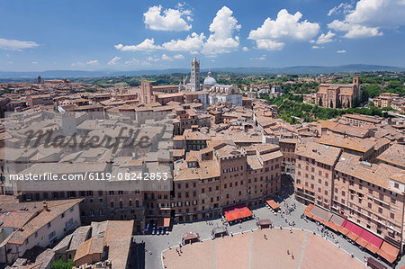 Old town with Santa Maria Assunta Cathedral and Piazza del Campo, Siena, UNESCO World Heritage Site, Siena Province, Tuscany, Italy, Europe