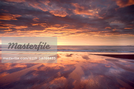 Sunrise, Alnmouth Beach, Alnmouth, Alnwick, Northumberland, England, United Kingdom, Europe
