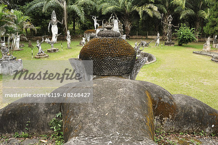 Statue at Xieng Khuan (Buddha Park), Vientiane, Laos, Indochina, Southeast Asia, Asia